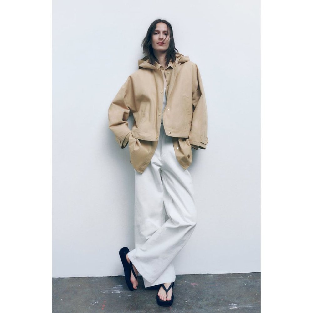 NWOT ZARA TAUPE BROWN SHORT HOODED JACKET